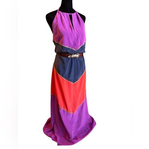 BCBGMaxAzria Colorful Chevron Maxi Dress - Picture 4 of 8